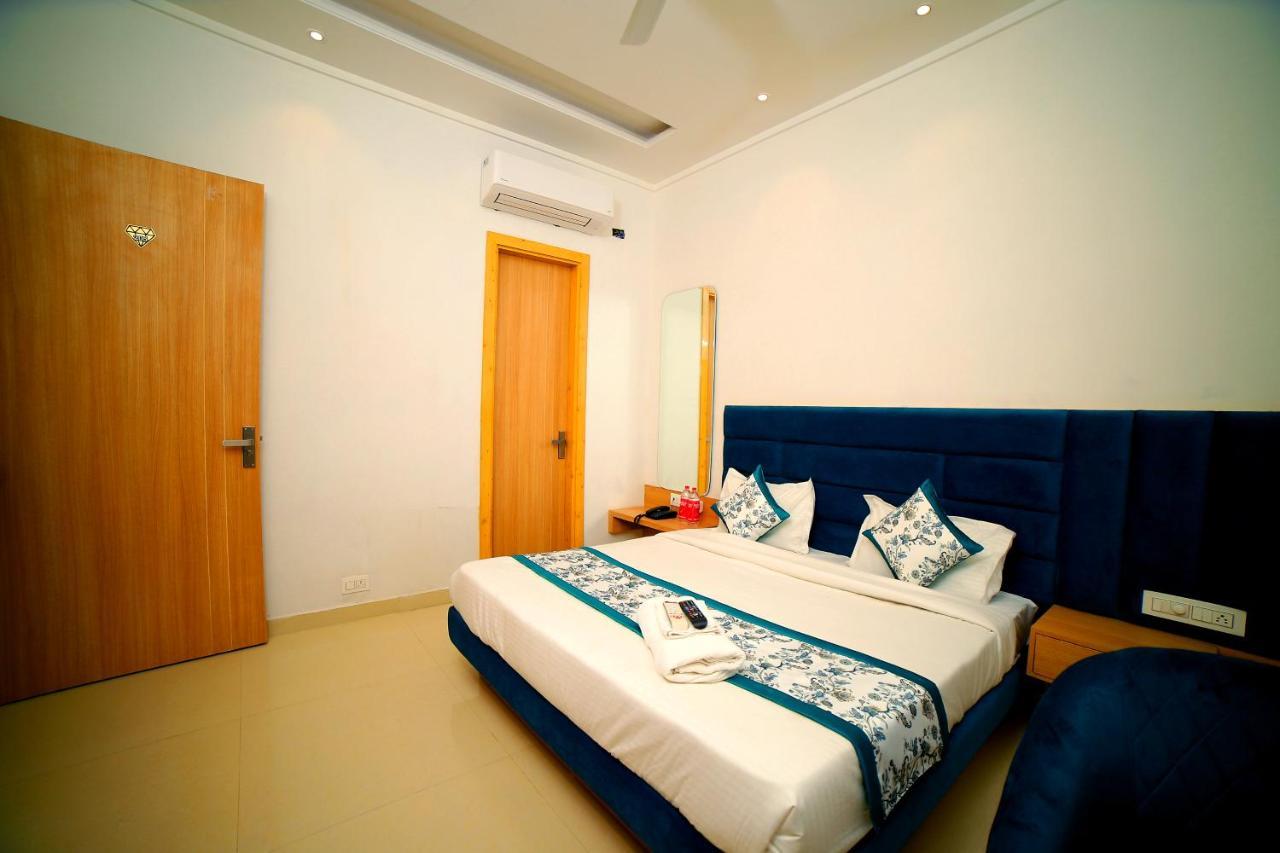 Hotel Diamond View Amritsar Dış mekan fotoğraf