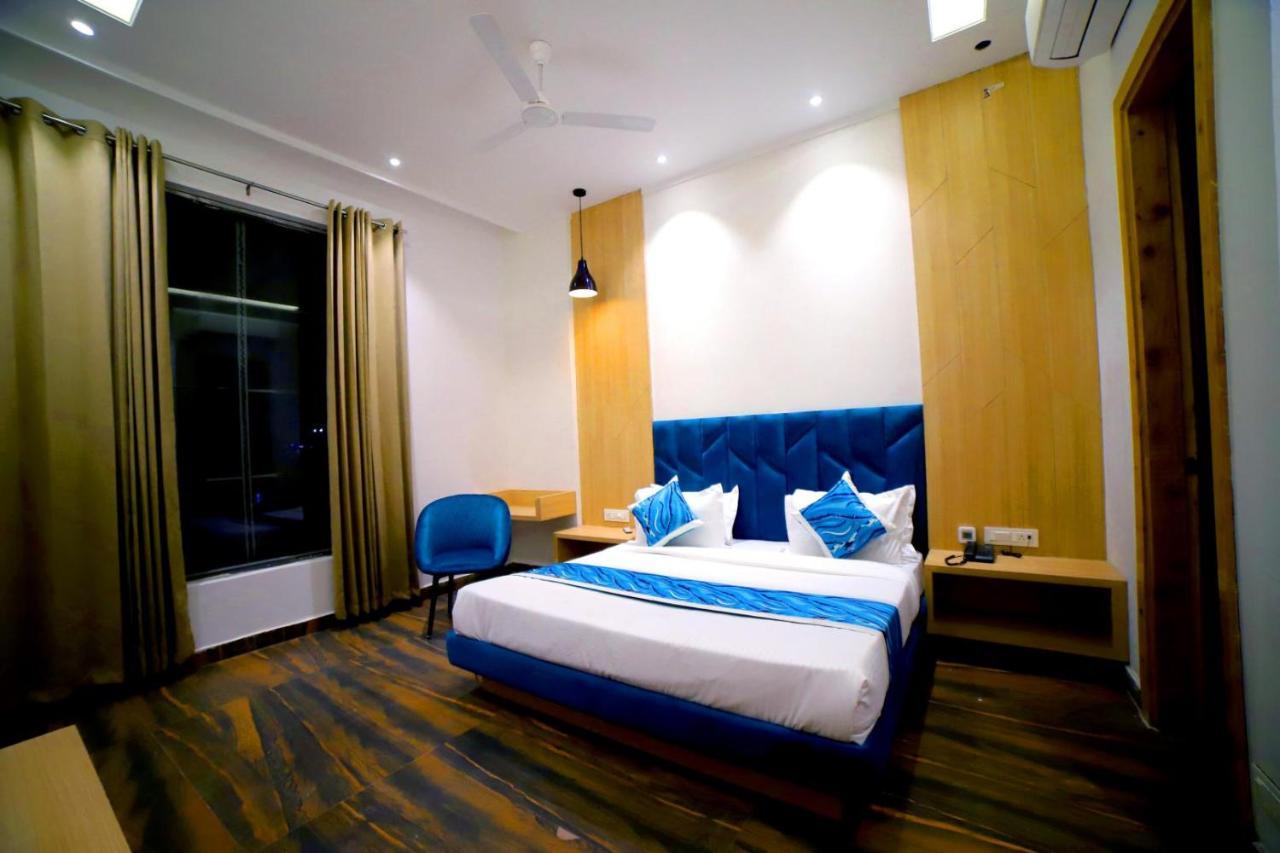 Hotel Diamond View Amritsar Dış mekan fotoğraf
